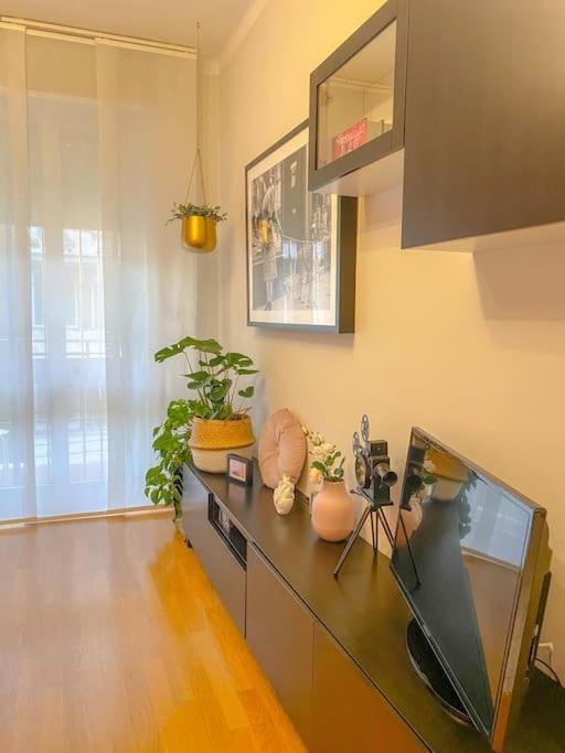 A Casa Di Gin Milano Villa Kültér fotó